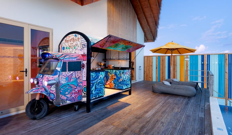 Hard Rock Hotel Maldives_Rock_Star_Tuk_Tuk_Bar